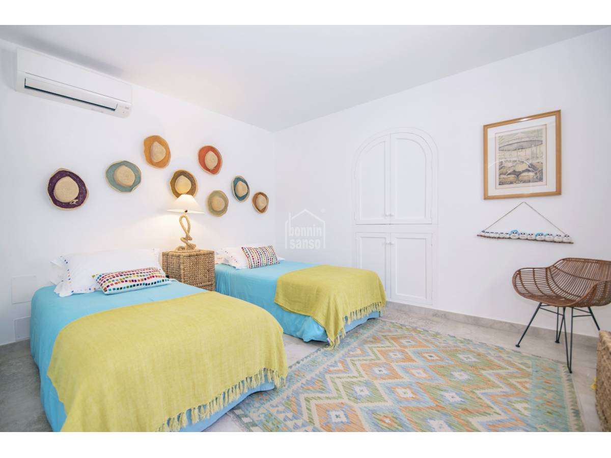 Вилла в Эс Кастель, Менорка, Испания 7 спален, 508м2 №146997