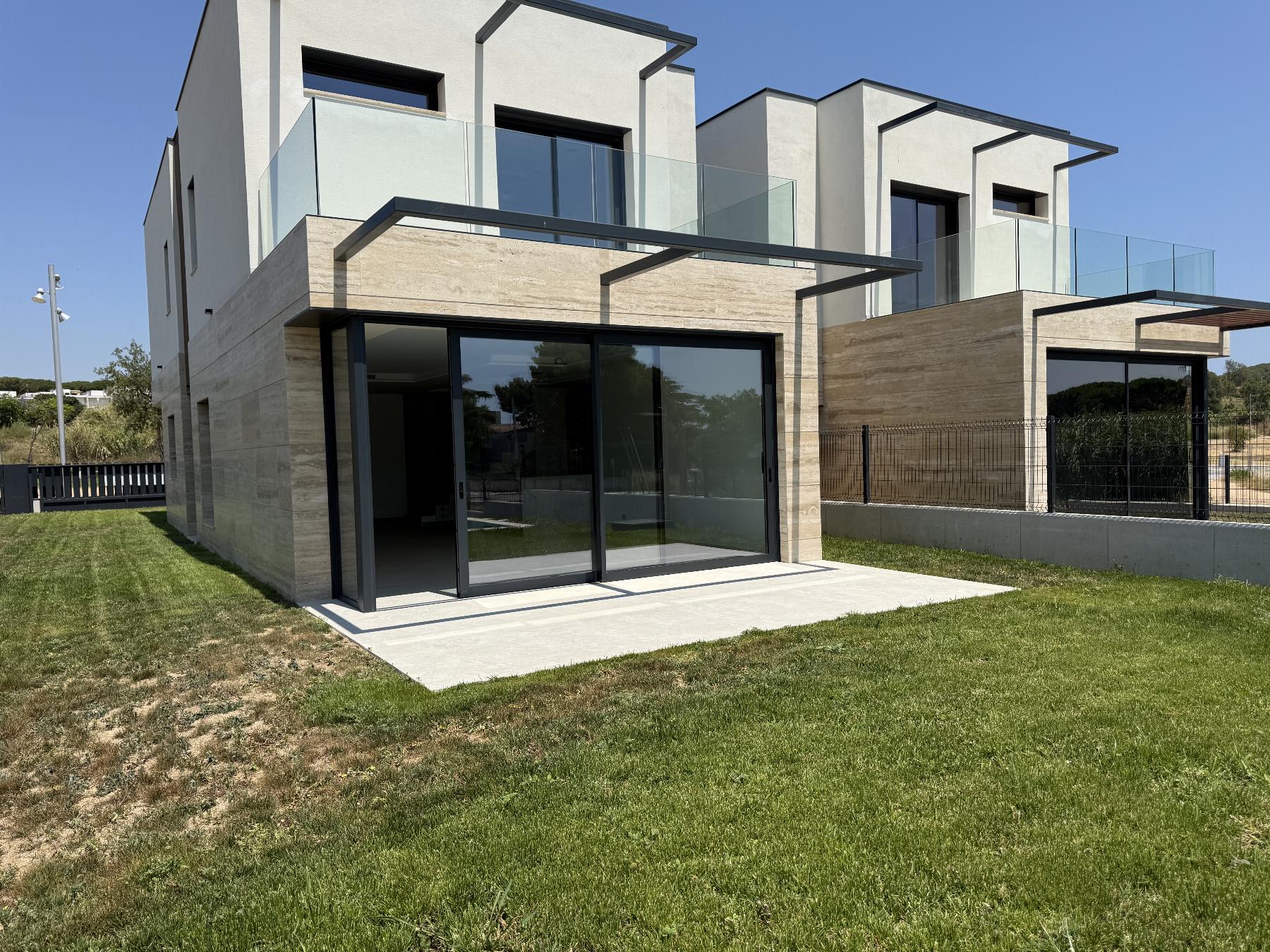 House in S'Agaro, Girona, Spanien 4 Schlafzimmer, 232 m2 Nr. 146998