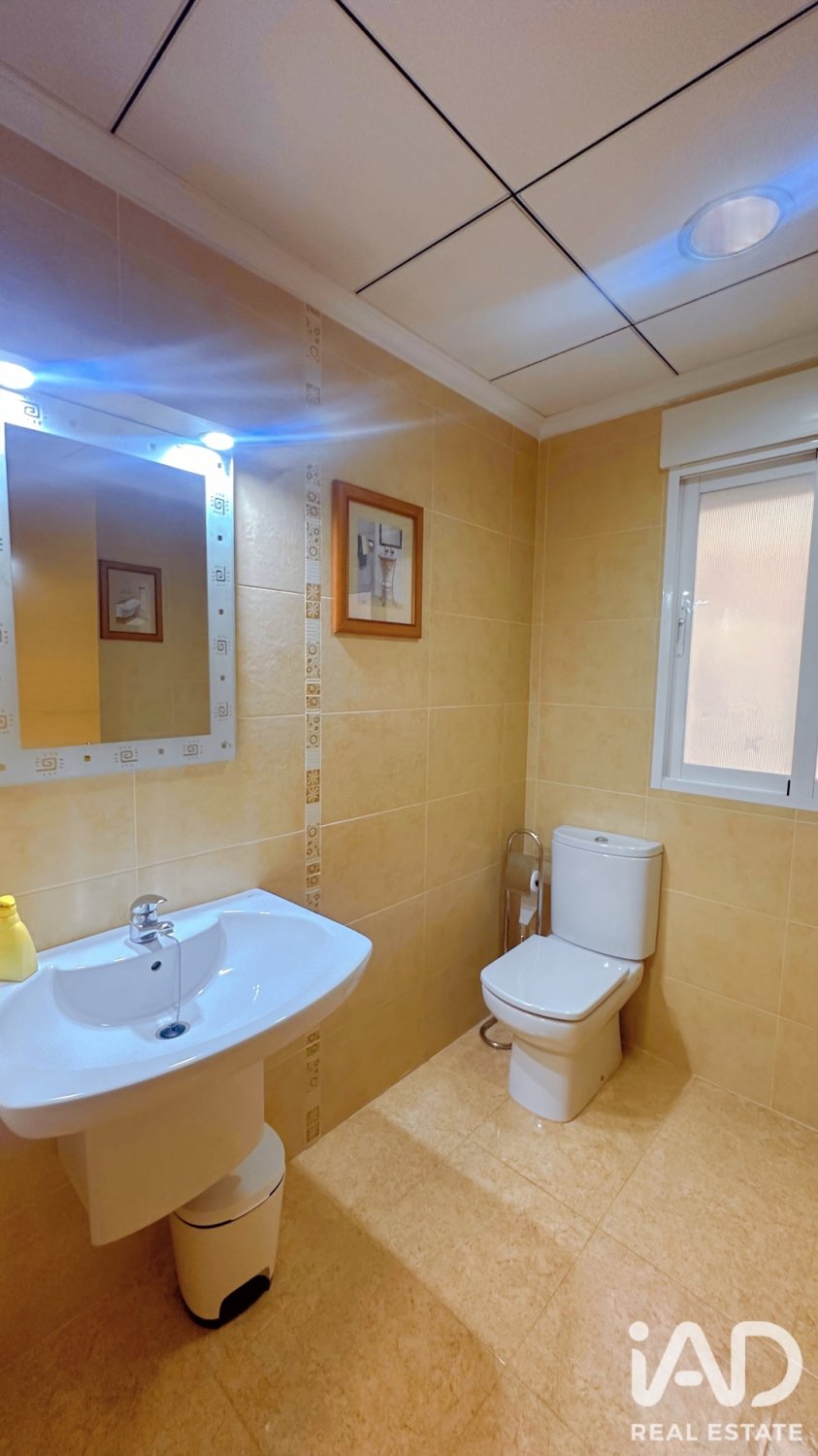 Apartamento en Elche, Alicante, España 3 dormitorios, 132 m2 No. 195826