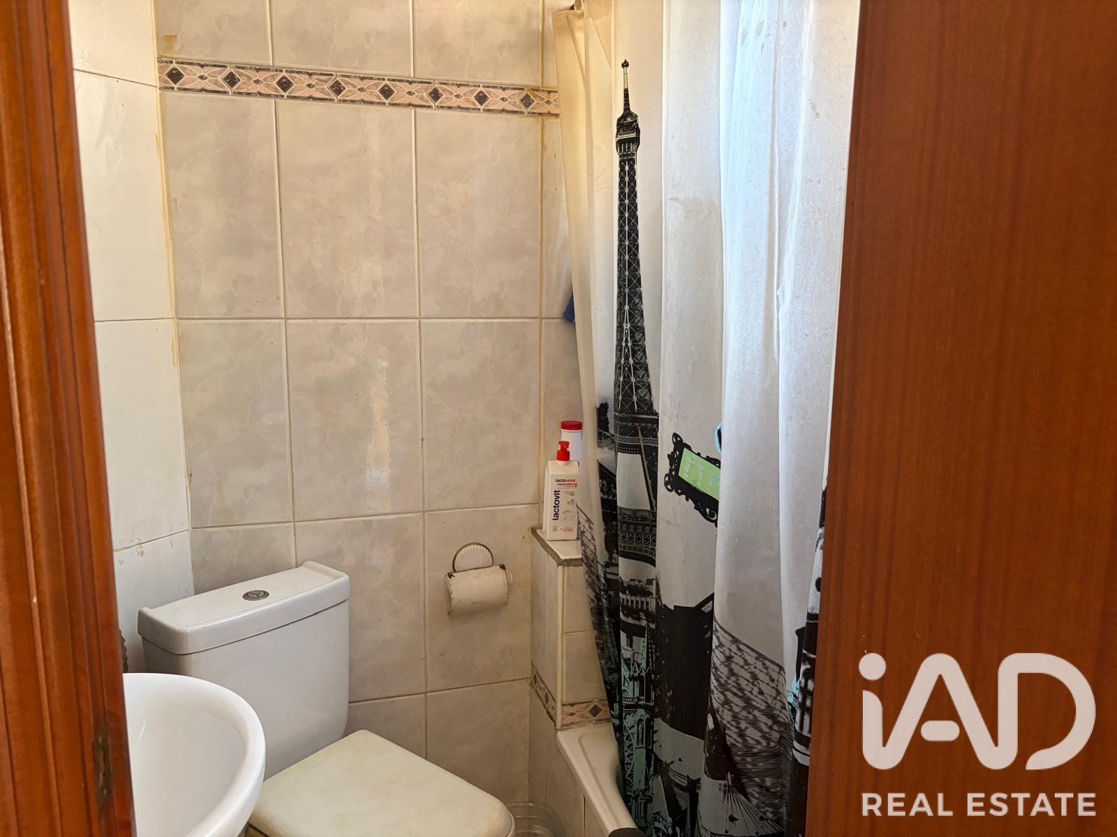 Huoneisto Barcelona, Espanja 3 makuuhuonetta, 70 m2 No. 195825