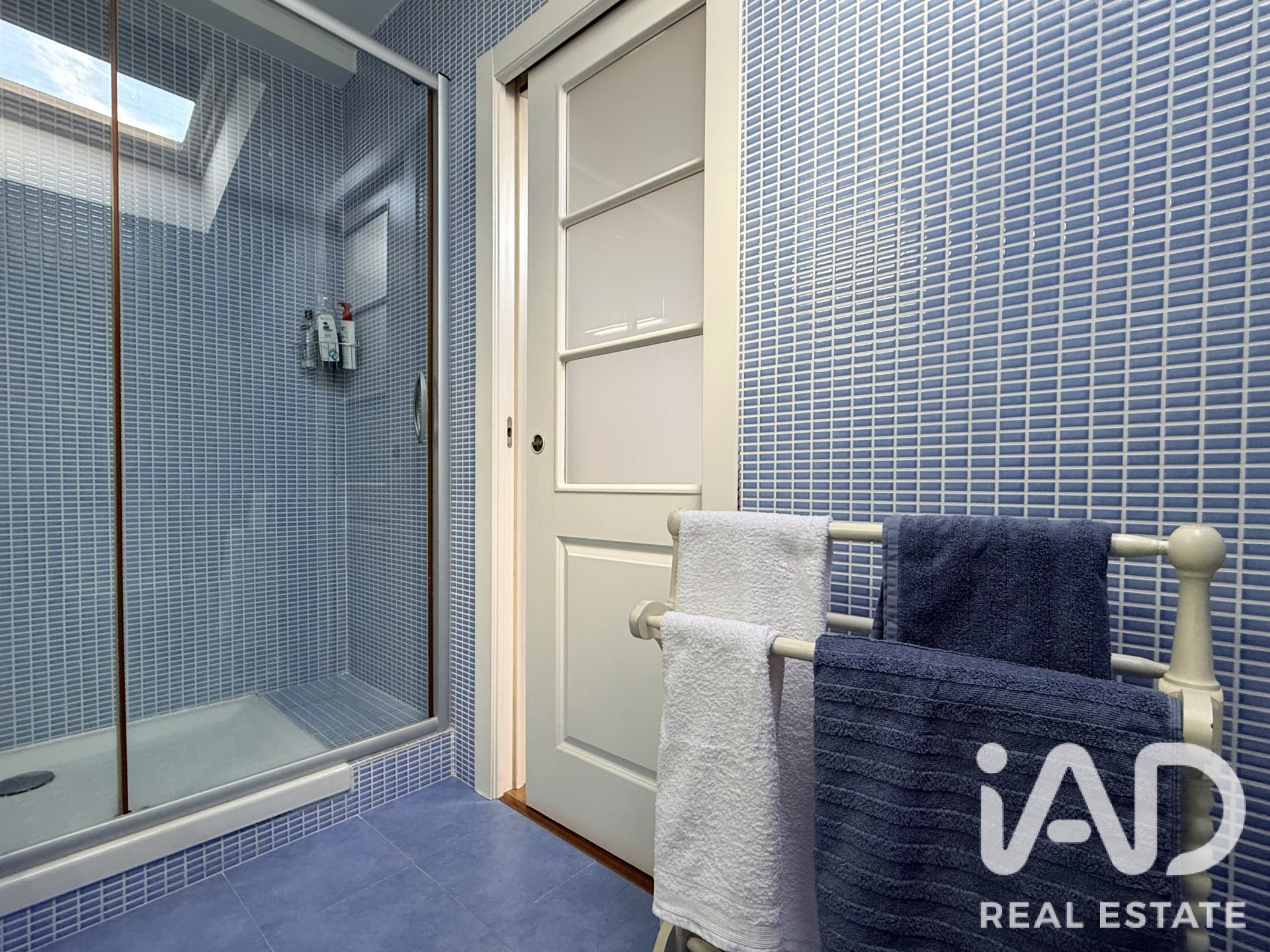 Dúplex en Montornès del Vallès, Barcelona, España 2 dormitorios, 125 m2 No. 195827