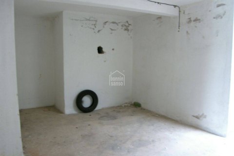 Garage in Es Castell, Menorca, Spanien 78 m2 Nr. 183225