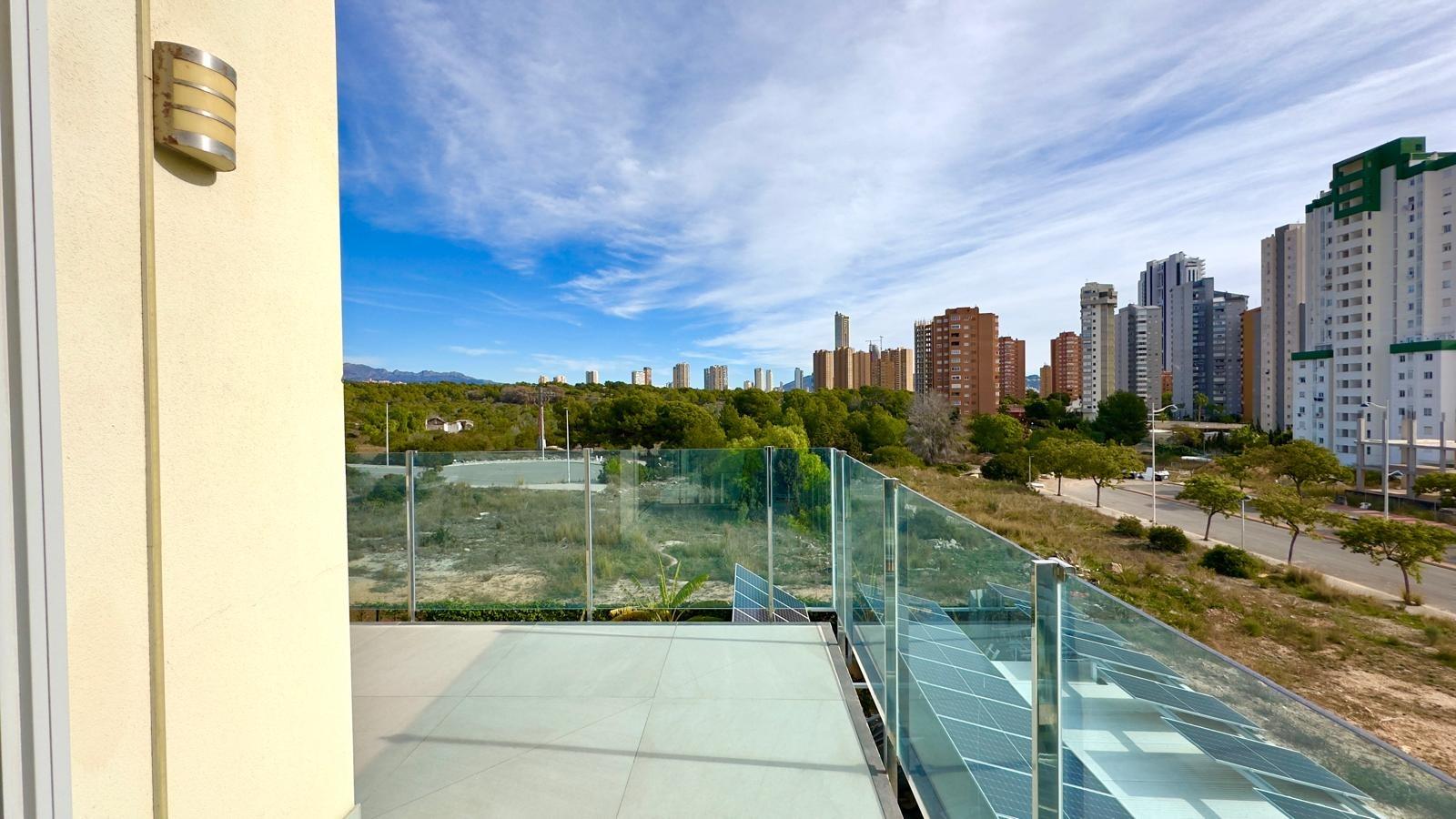 Wohnung in Benidorm, Alicante, Spanien 2 Schlafzimmer, 103 m2 Nr. 179612