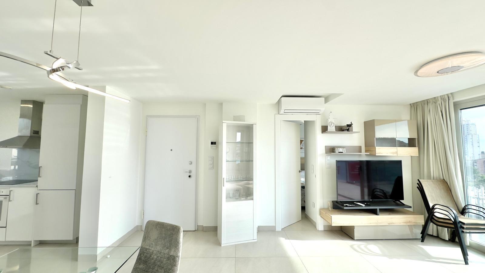 Квартира в Бенидорм, Аликанте, Испания 2 спальни, 97м2 №179609