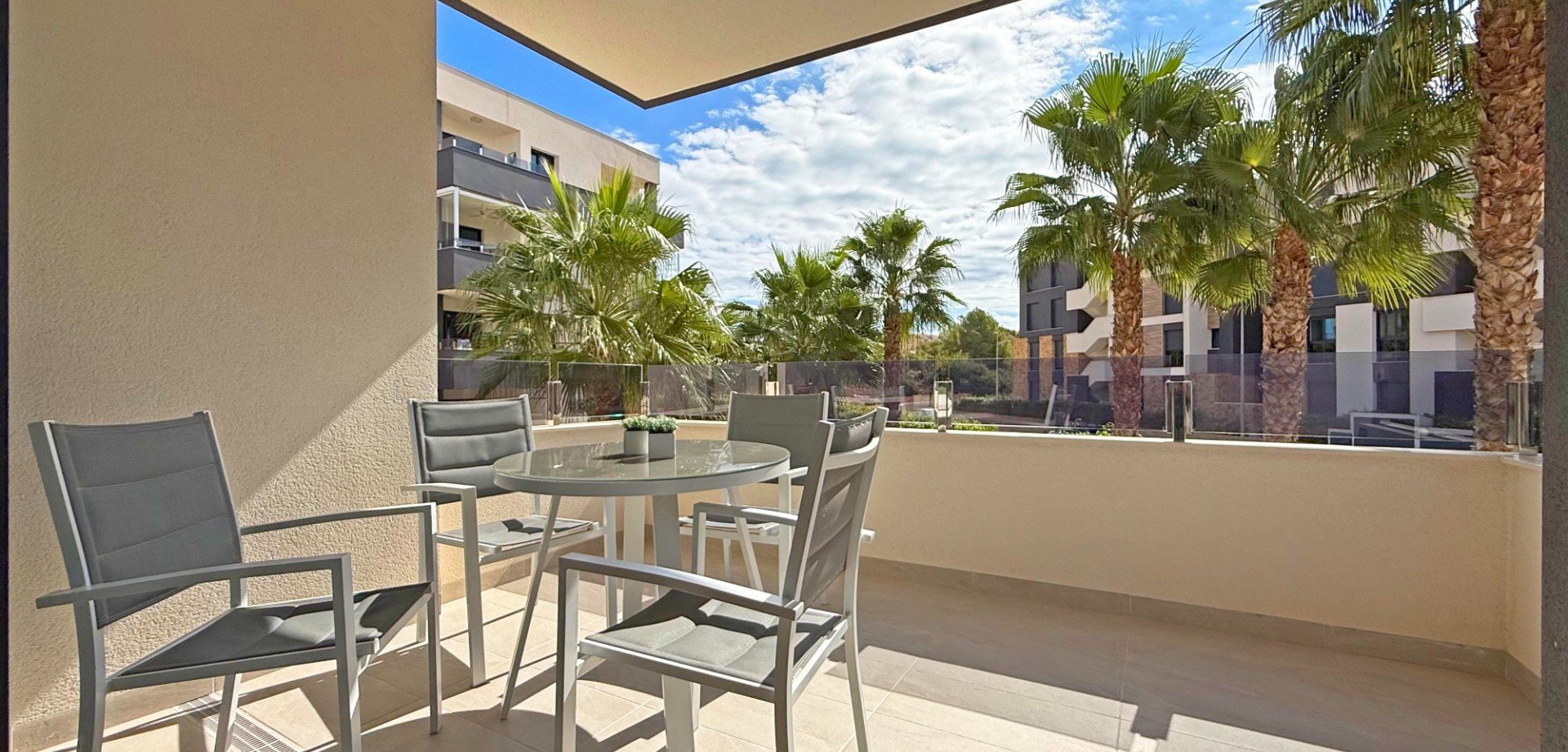 Dzīvoklis Alicante, Spānijā 2 istabas, 72 m2 Nr. 179614