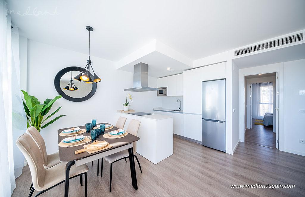 Lägenhet i Estepona, Malaga, Spanien 2 sovrum, 74 kvm. Nr. 132908