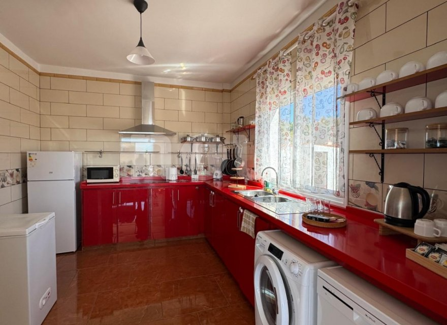 Villa a Playa Paraiso, Tenerife, Spagna 4 camere da letto, 220 mq. N° 194467