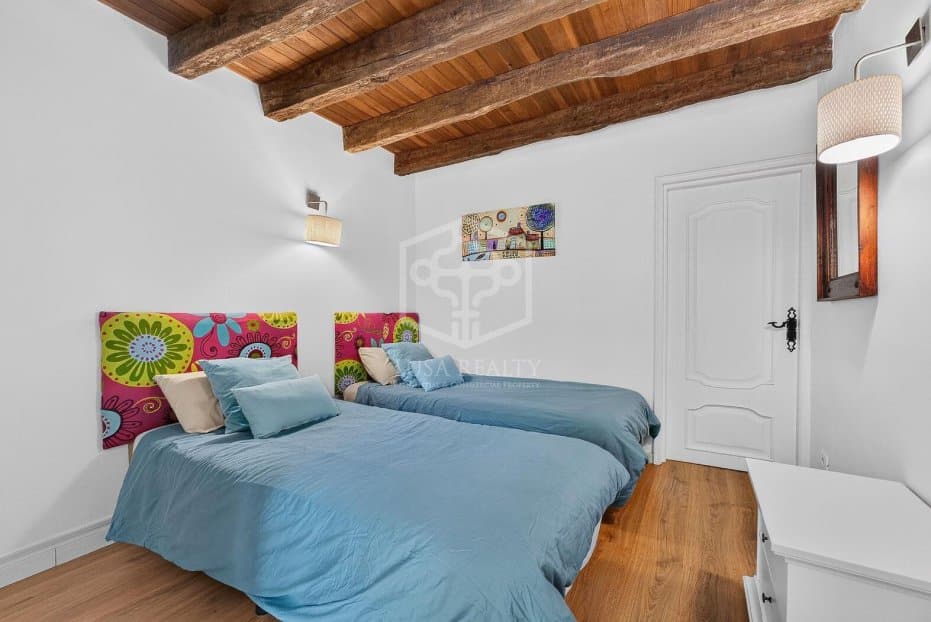 Villa a La Victoria de Acentejo, Tenerife, Spagna 4 camere da letto, 294 mq. N° 194465
