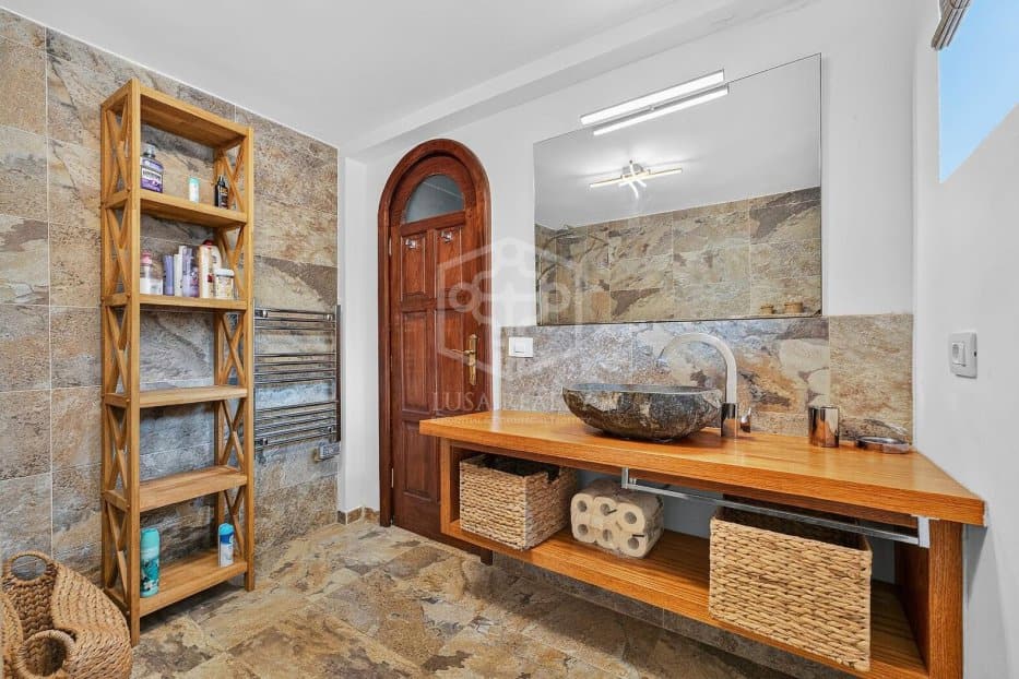 Villa a La Victoria de Acentejo, Tenerife, Spagna 4 camere da letto, 294 mq. N° 194465
