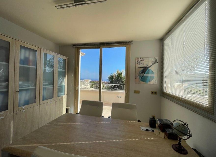 Villa in Tenerife, Spanien 7 Schlafzimmer, 320 m2 Nr. 194470