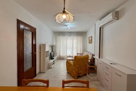 Apartamento en Torrevieja, Alicante, España 2 dormitorios, 74 m2 No. 183025