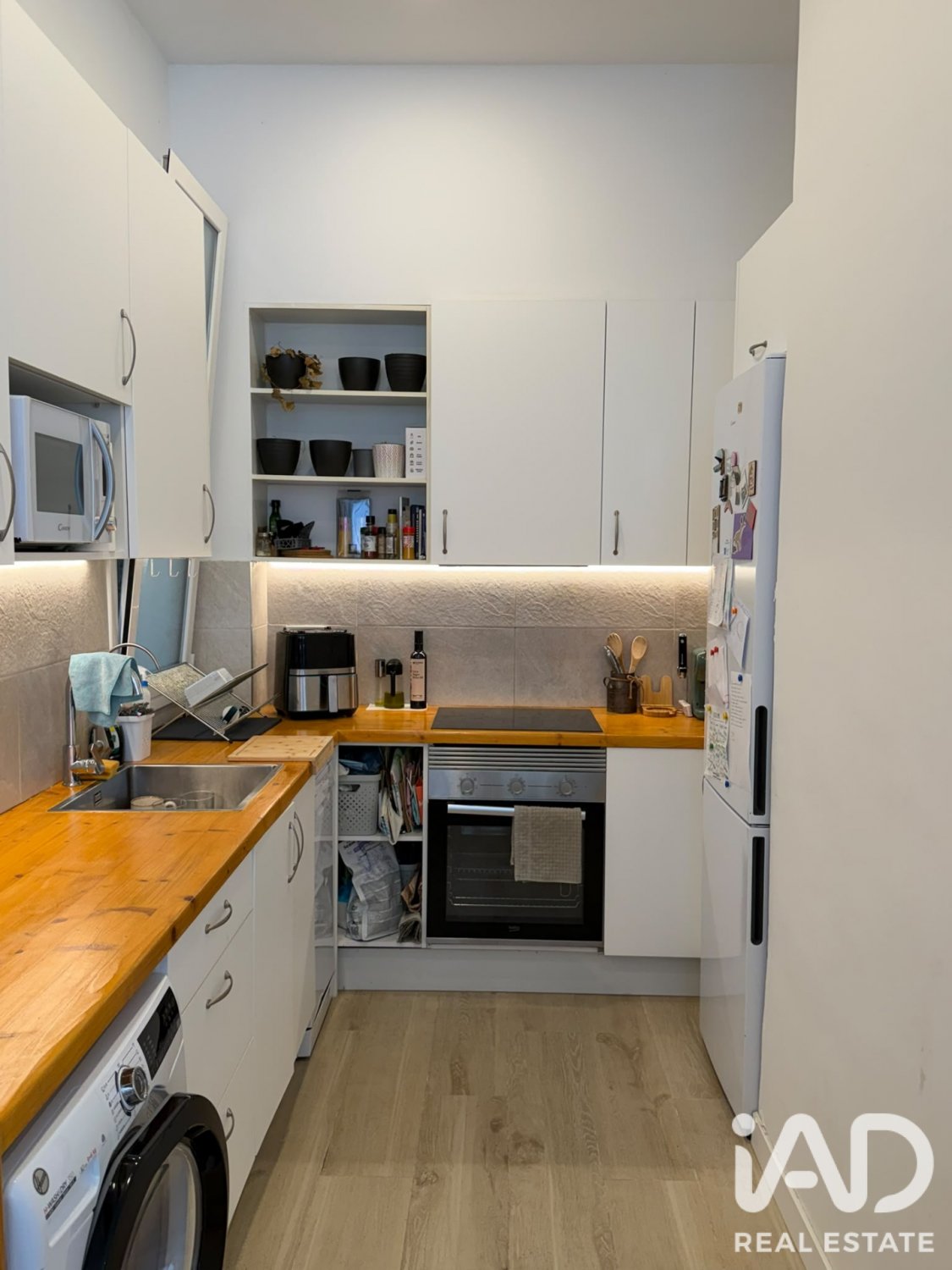 Wohnung in L'Hospitalet de Llobregat, Barcelona, Spanien 3 Schlafzimmer, 68 m2 Nr. 187894
