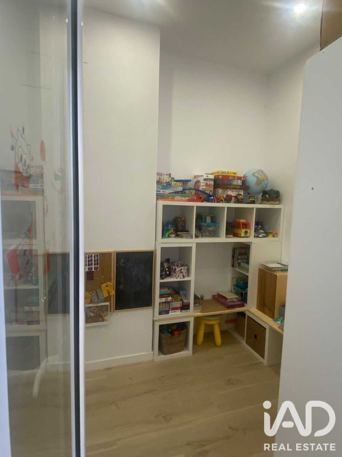 Wohnung in L'Hospitalet de Llobregat, Barcelona, Spanien 3 Schlafzimmer, 68 m2 Nr. 187894
