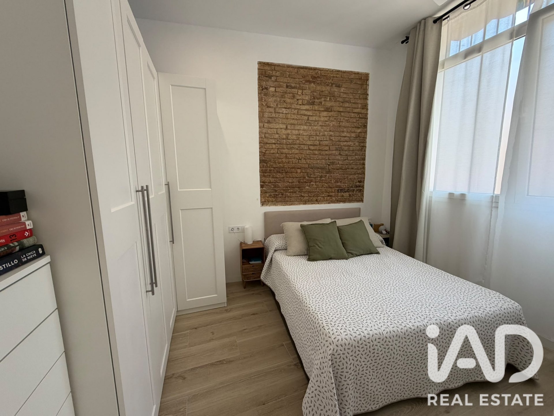 Wohnung in L'Hospitalet de Llobregat, Barcelona, Spanien 3 Schlafzimmer, 68 m2 Nr. 187894