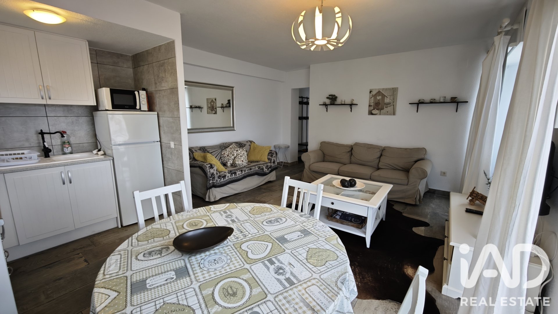 Apartamento en Torrevieja, Alicante, España 2 dormitorios, 71 m2 No. 187889