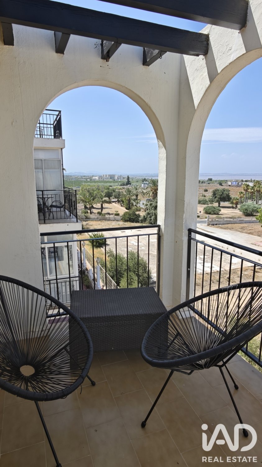 Apartamento en Torrevieja, Alicante, España 2 dormitorios, 71 m2 No. 187889