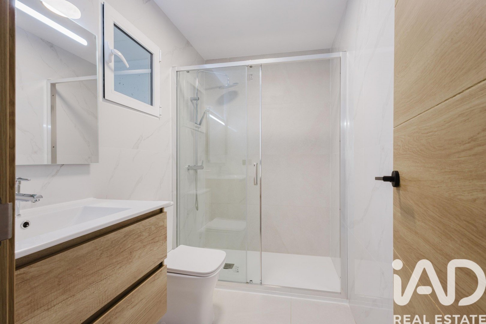 House in Algorfa, Alicante, Spanien 4 Schlafzimmer, 362 m2 Nr. 172973