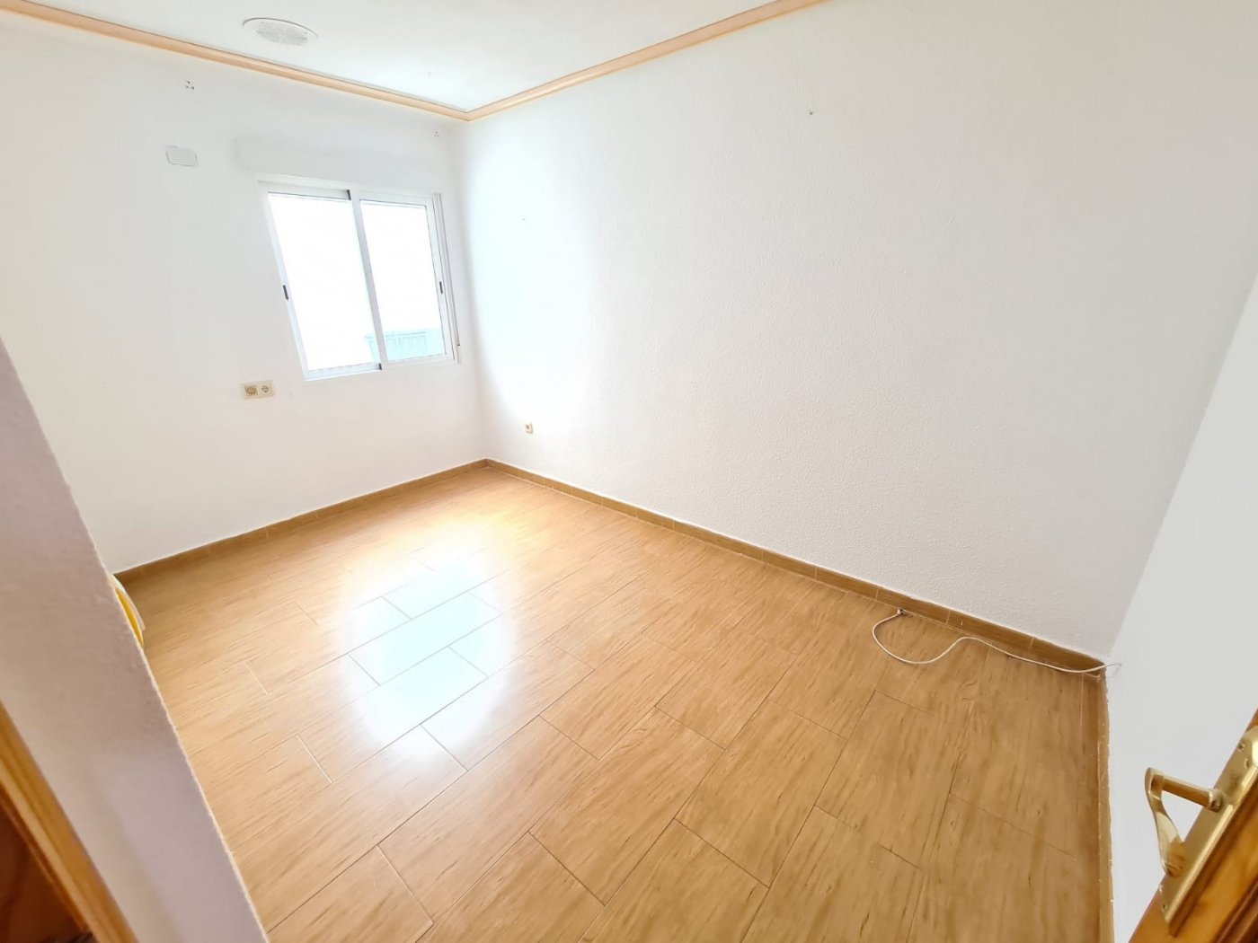 Appartamento a Guardamar del Segura, Alicante, Spagna 3 camere da letto, 120 mq. N° 183615