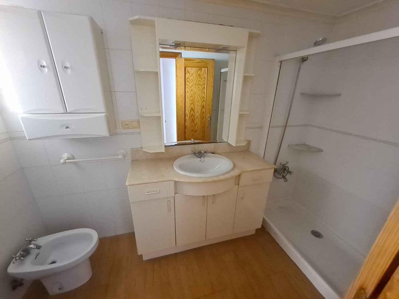 Appartamento a Guardamar del Segura, Alicante, Spagna 3 camere da letto, 120 mq. N° 183615