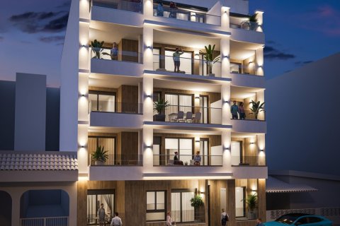 Apartment in Torrevieja, Alicante, Spain 2 bedrooms, 68 sq.m. No. 169983