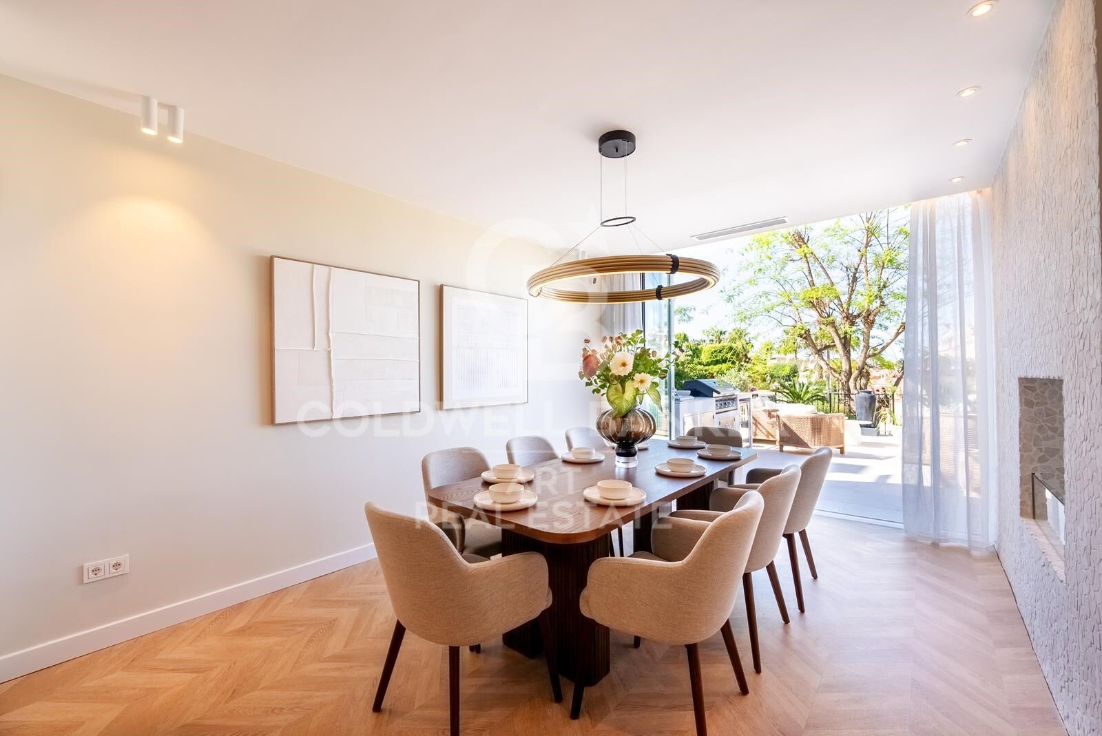 Villa in Marbella, Malaga, Spain 5 bedrooms, 393 sq.m. No. 158100