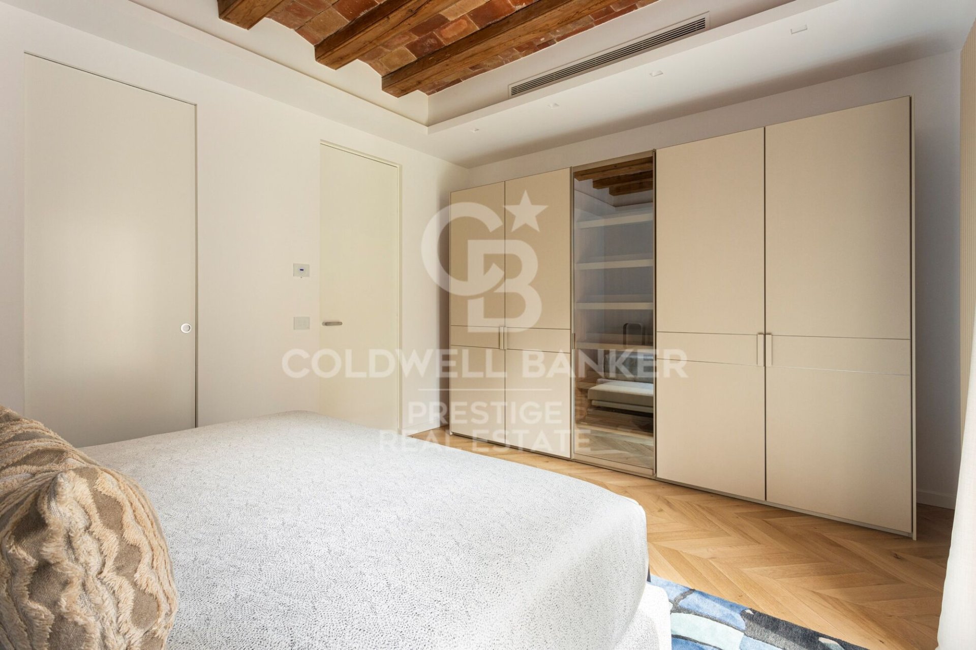 Apartamento en Barcelona, España 3 dormitorios, 183 m2 No. 158098