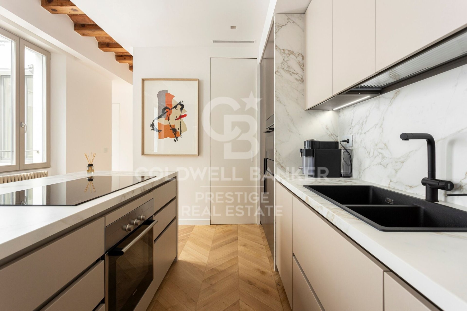 Apartamento en Barcelona, España 3 dormitorios, 183 m2 No. 158098