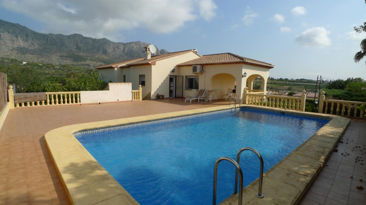Villa a Beniarbeig, Alicante, Spagna 4 camere da letto,  N° 149177