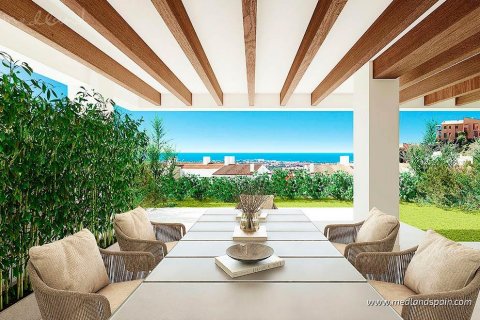 Apartment à Benahavis, Malaga, Espagne 2 chambres, 103 m2 No. 105346