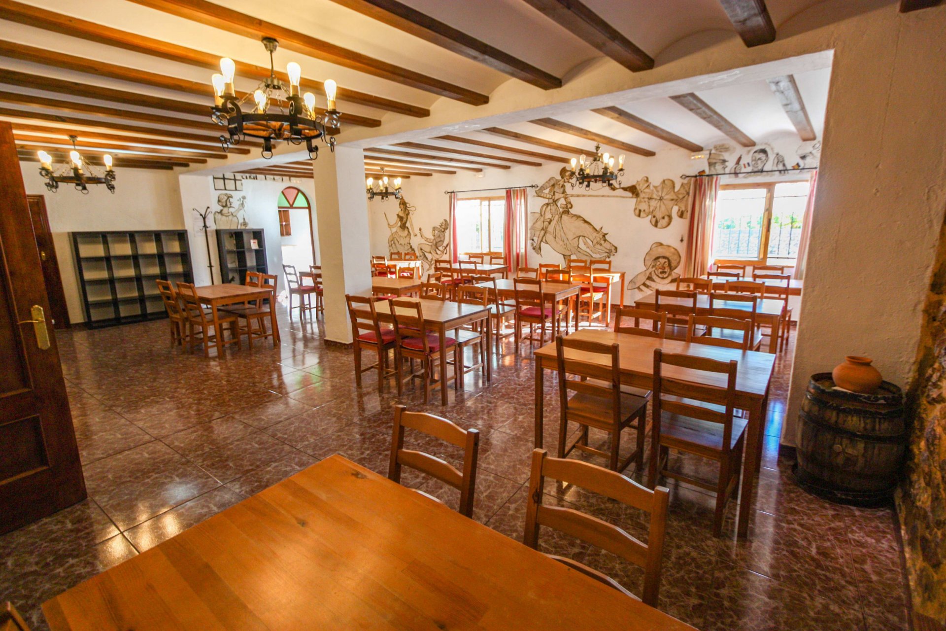 Commercial property in Orba, Alicante, Spain 4 bedrooms, 300 sq.m. No. 80470