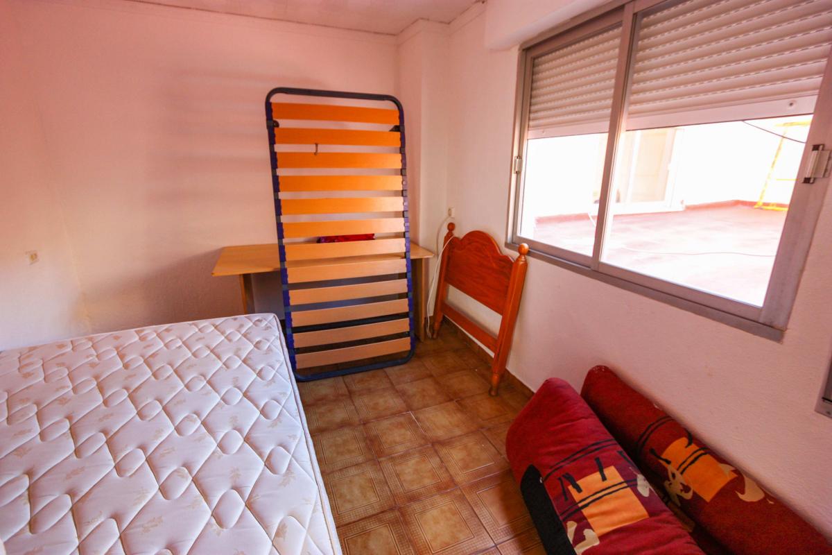 Commercial property in Orba, Alicante, Spain 4 bedrooms, 300 sq.m. No. 80470