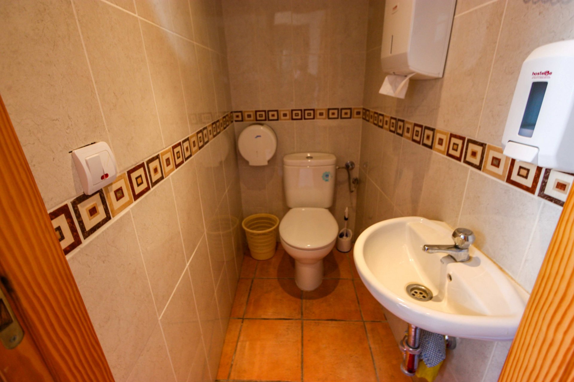 Commercial property in Orba, Alicante, Spain 4 bedrooms, 300 sq.m. No. 80470
