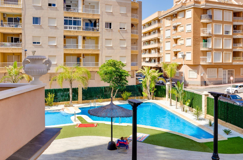 Apartament w Torrevieja, Alicante, Hiszpania 2 sypialnie, 64 mkw. nr 145415