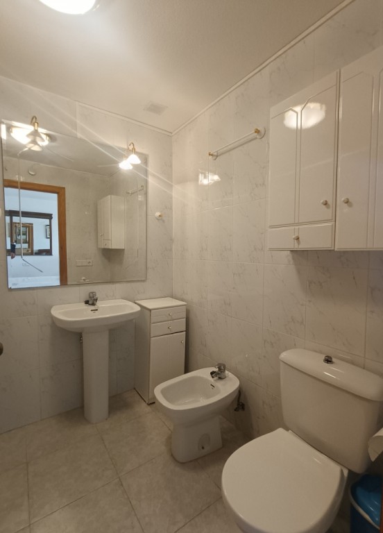 Appartamento a Torrevieja, Alicante, Spagna 3 camere da letto, 99 mq. N° 145414
