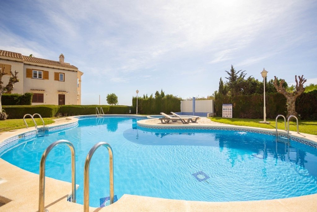 Appartamento a Torrevieja, Alicante, Spagna 3 camere da letto, 99 mq. N° 145414