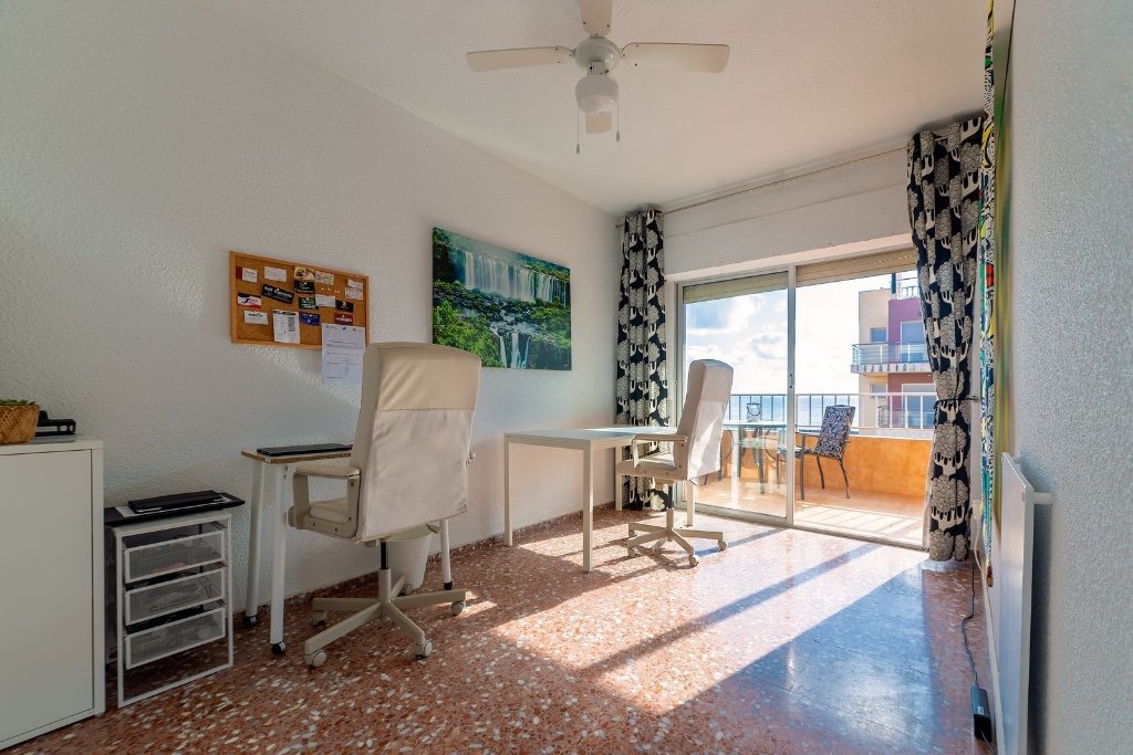 Apartment à Punta Prima, Alicante, Espagne 2 chambres, 68 m2 No. 145417