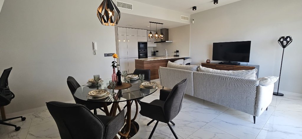 Huoneisto Punta Prima, Alicante, Espanja 2 makuuhuonetta, 71 m2 No. 145419