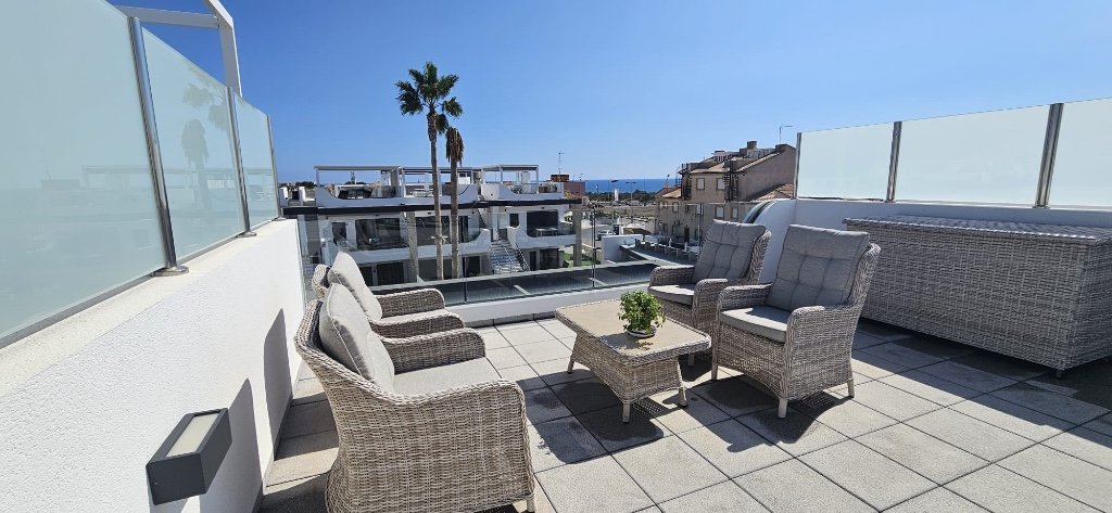 Huoneisto Punta Prima, Alicante, Espanja 2 makuuhuonetta, 71 m2 No. 145419