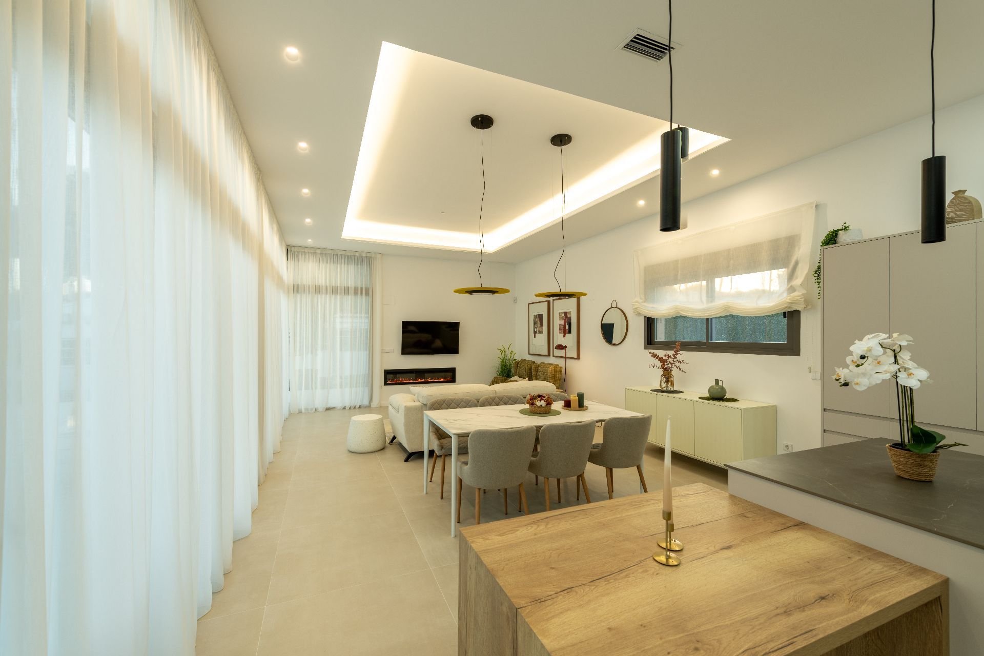 House in Alicante, Spain 3 bedrooms, 213 sq.m. No. 95571
