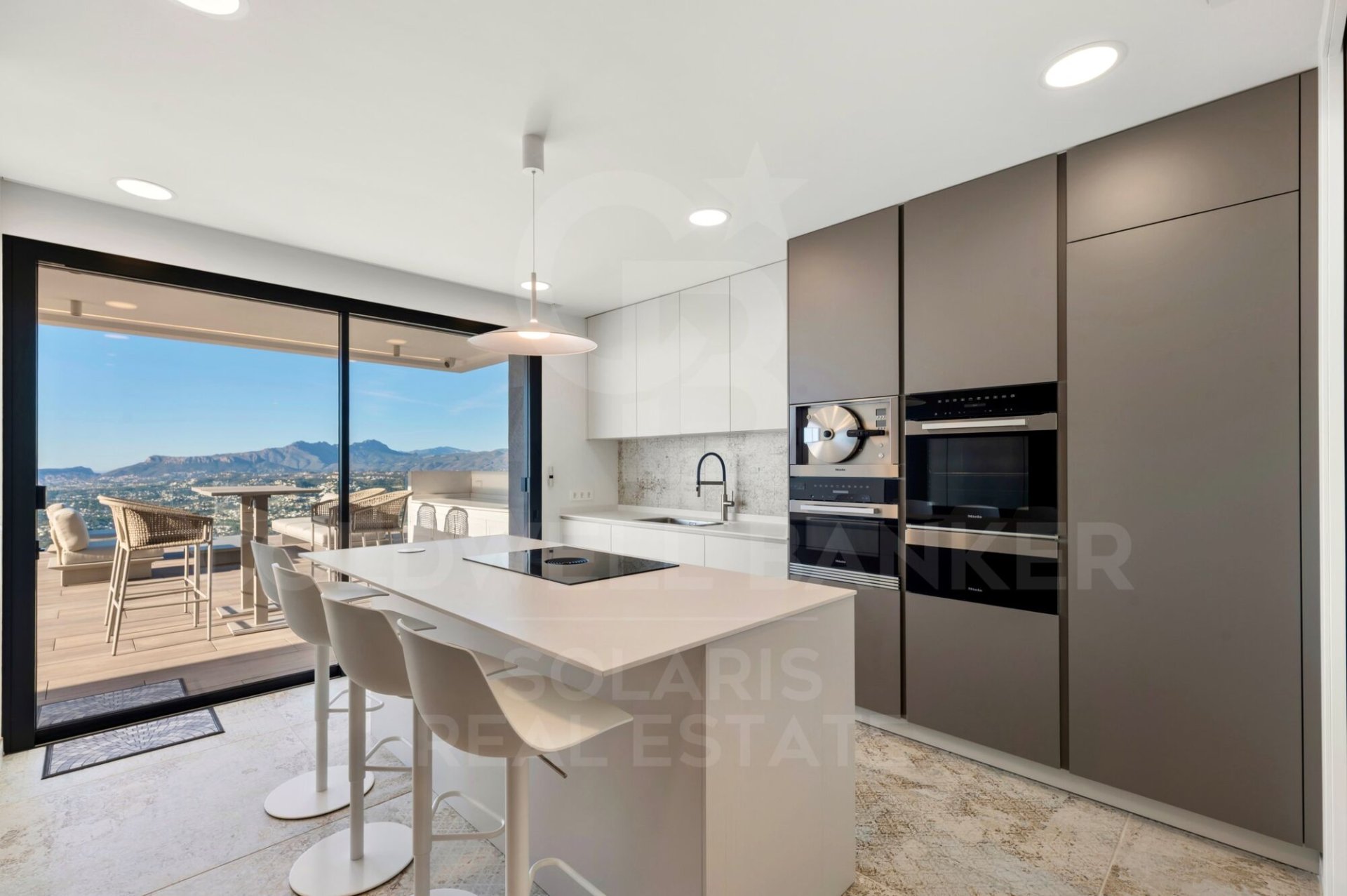 Villa in Benitachell, Alicante, Spain 5 bedrooms,  No. 157017