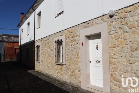 Сasa en León, España 7 dormitorios, 422 m2 No. 185950
