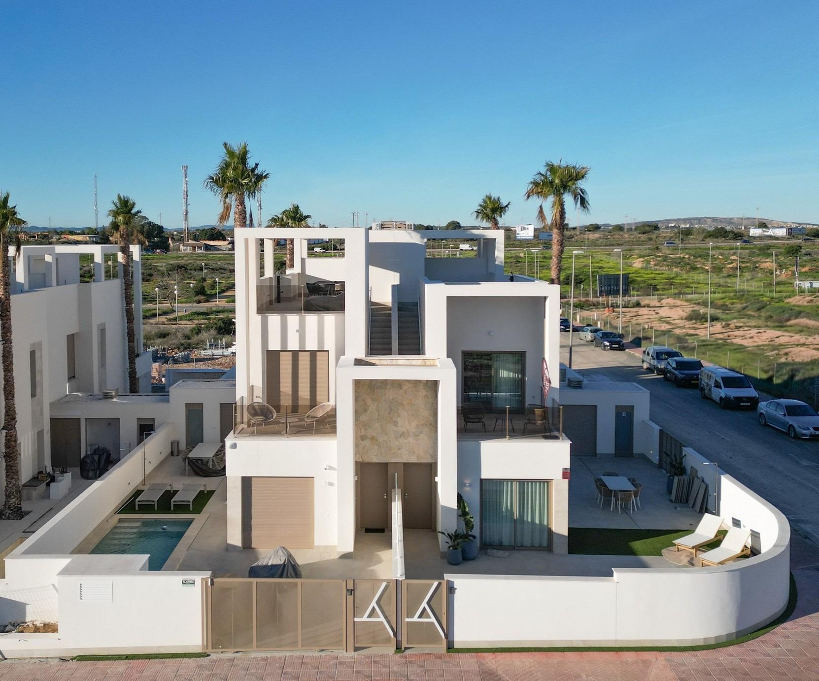 Villa in Los Alcazares, Murcia, Spain 3 bedrooms, 110 sq.m. No. 196383