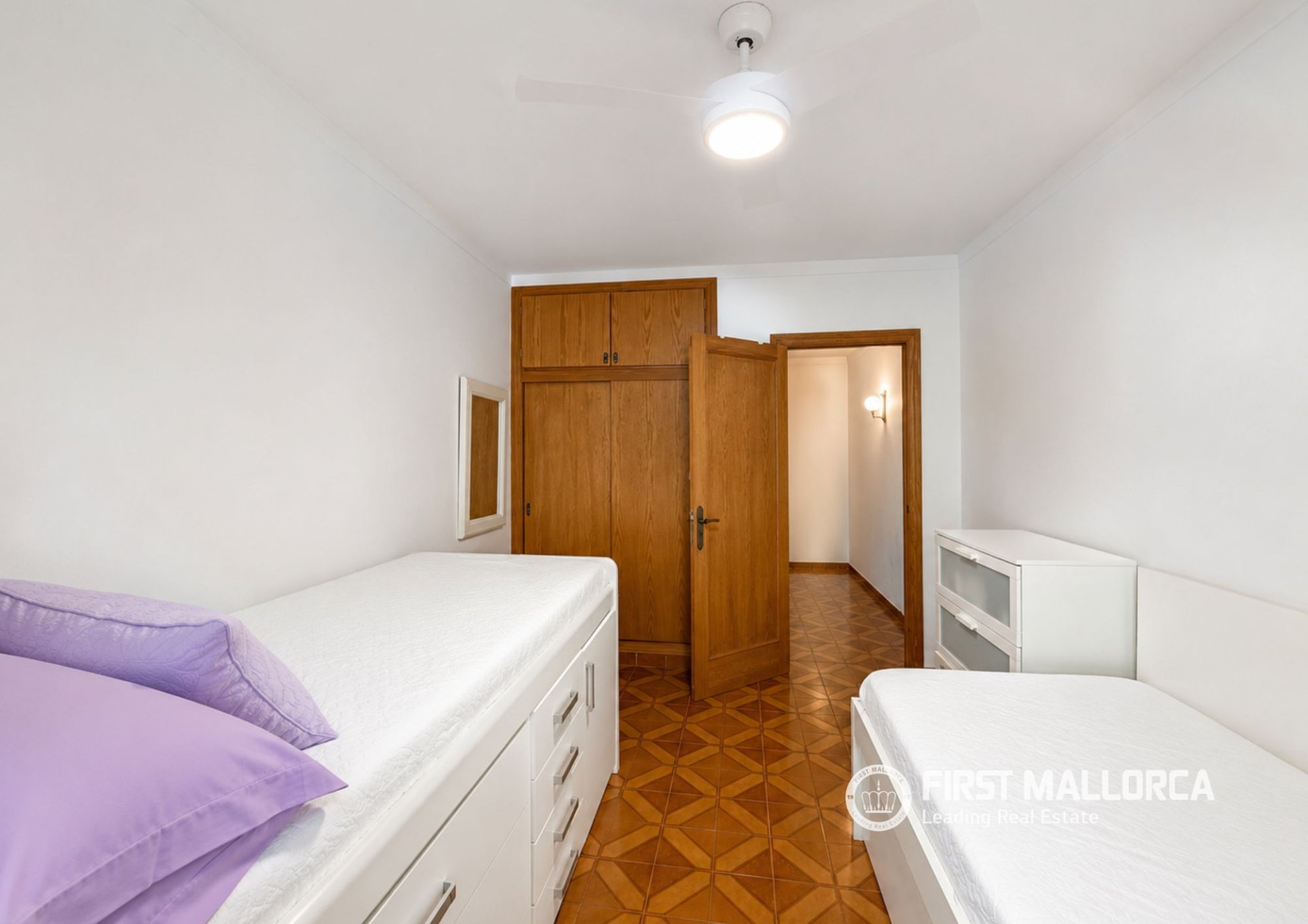 Villa a Platja De Muro, Mallorca, Spagna 4 camere da letto, 303 mq. N° 196135