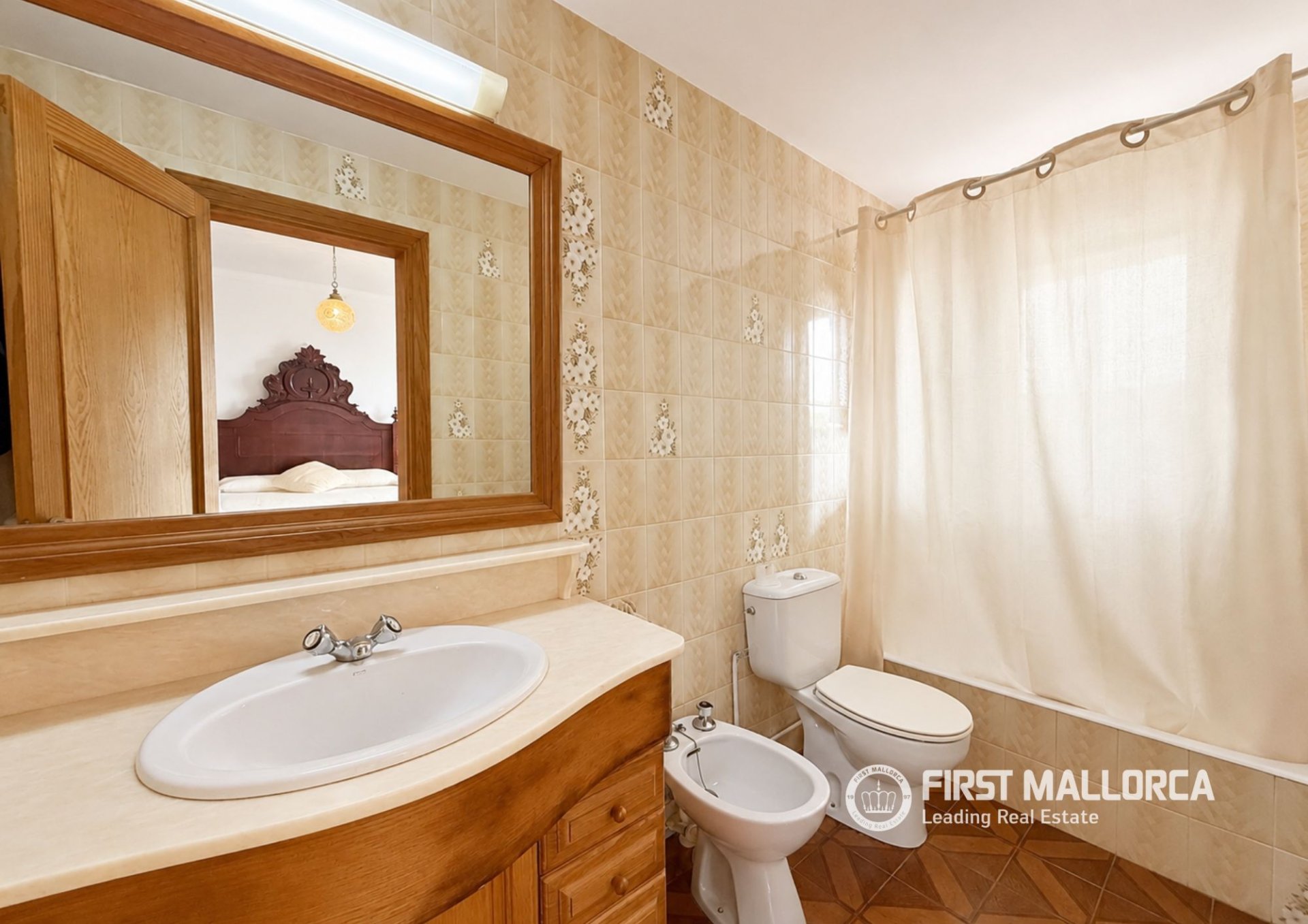 Villa a Platja De Muro, Mallorca, Spagna 4 camere da letto, 303 mq. N° 196135