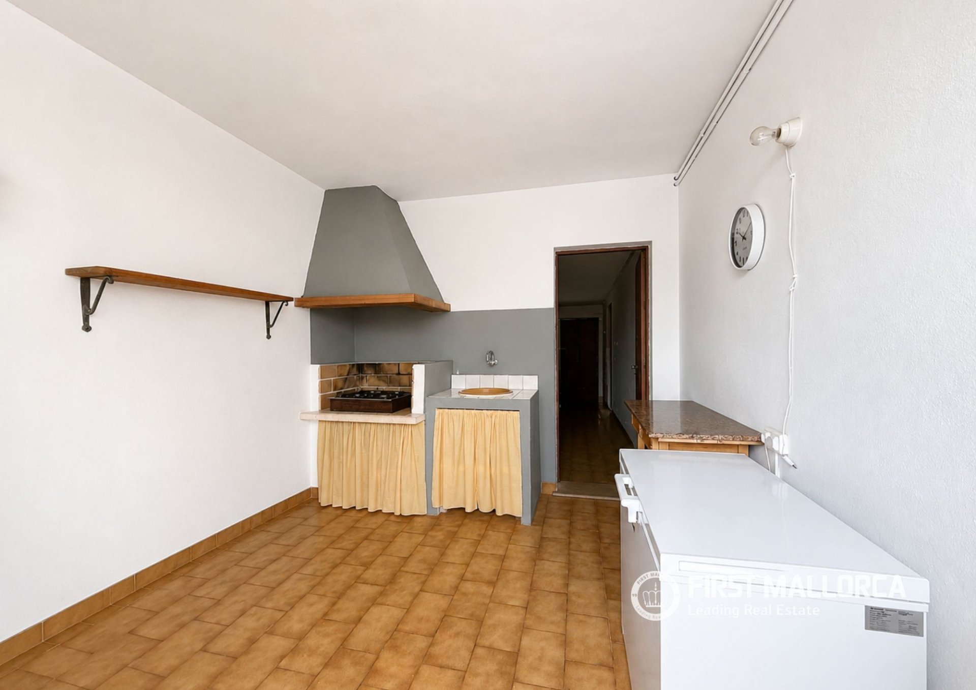 Villa a Platja De Muro, Mallorca, Spagna 4 camere da letto, 303 mq. N° 196135