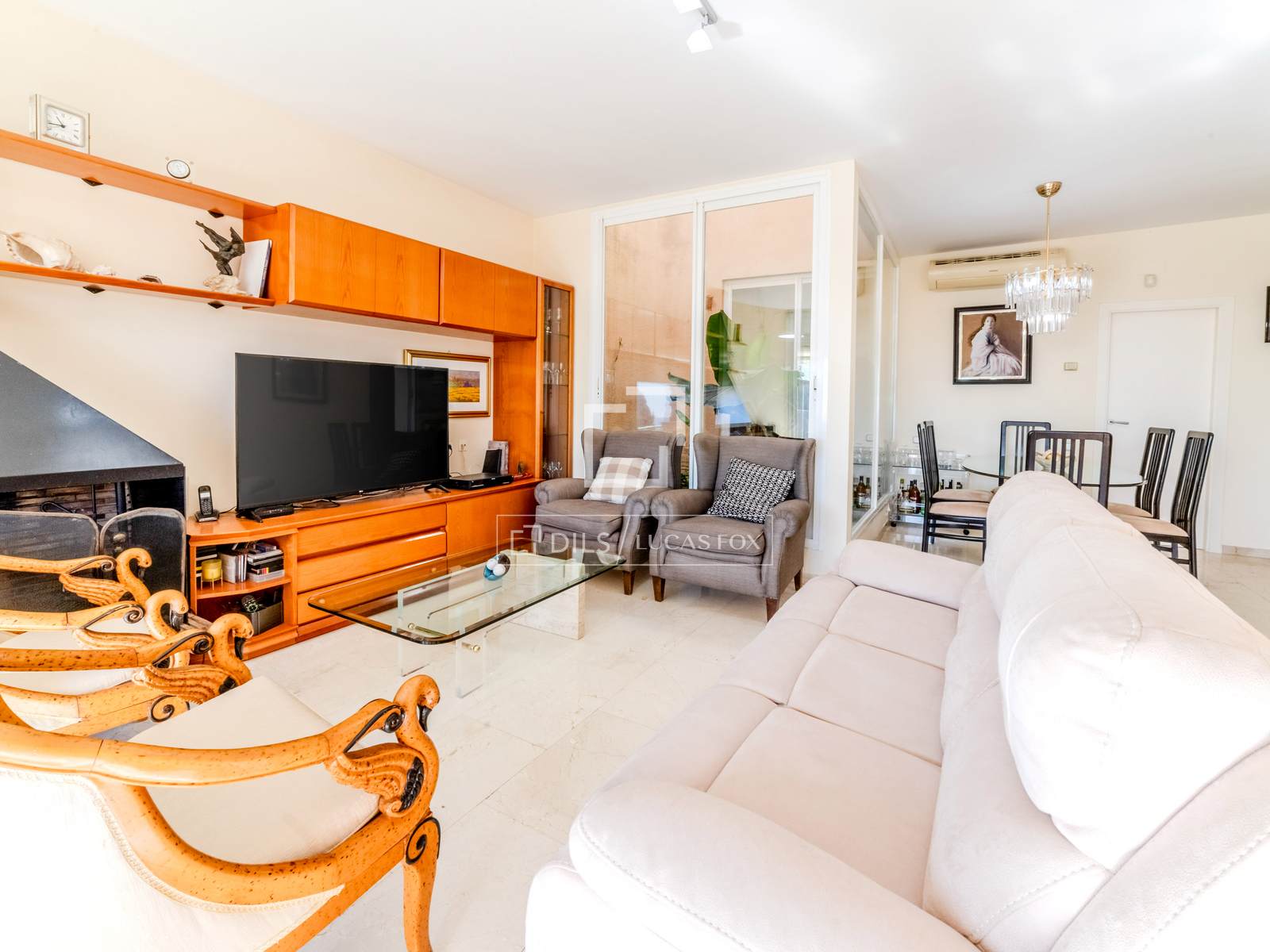 Villa in Sitges, Barcelona, Spain 5 bedrooms, 177 sq.m. No. 161356
