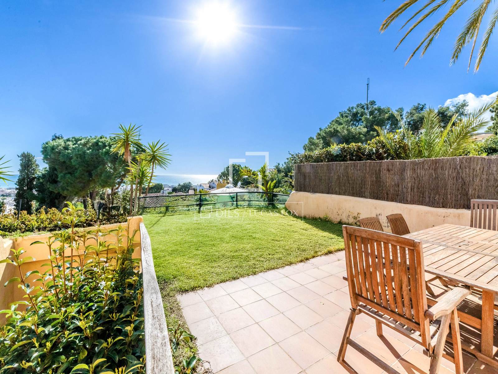 Villa in Sitges, Barcelona, Spain 5 bedrooms, 177 sq.m. No. 161356
