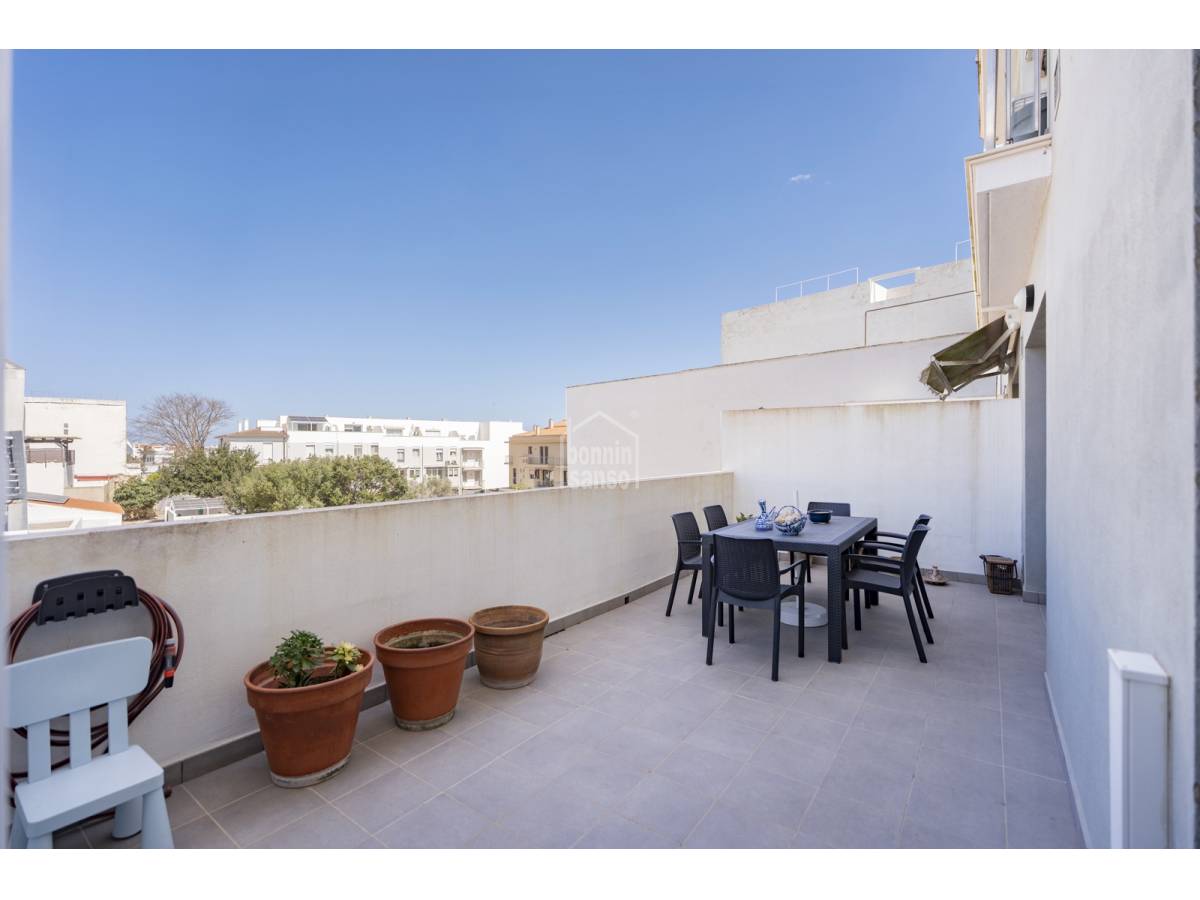 Dzīvoklis Mahon, Menorca, Spānijā 3 istabas, 118 m2 Nr. 164437
