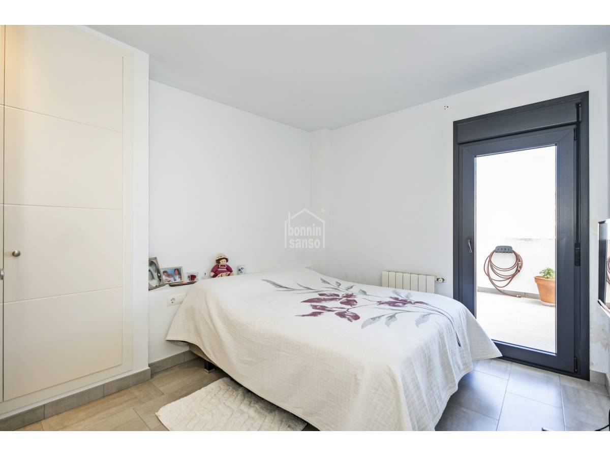 Dzīvoklis Mahon, Menorca, Spānijā 3 istabas, 118 m2 Nr. 164437