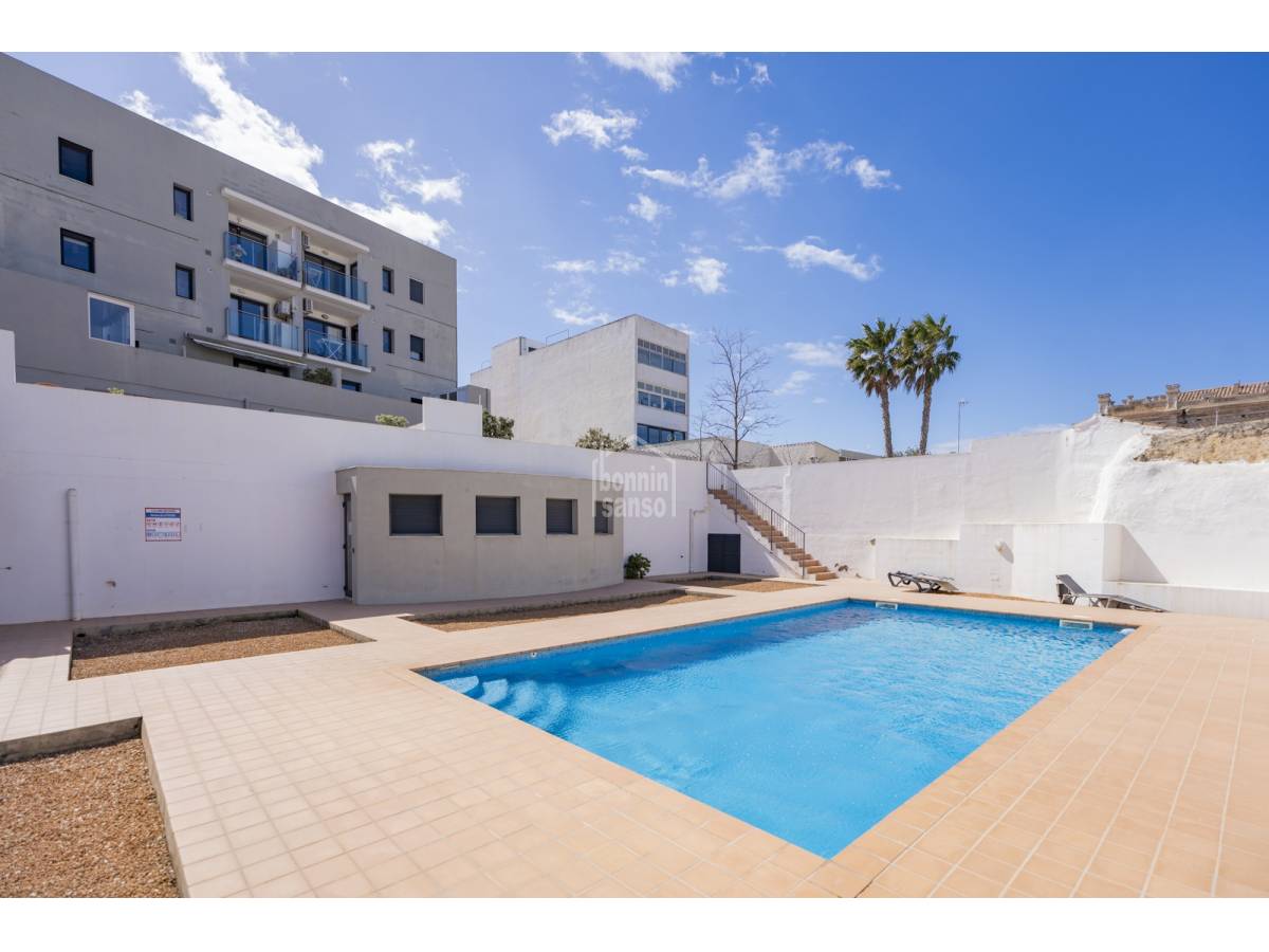 Dzīvoklis Mahon, Menorca, Spānijā 3 istabas, 118 m2 Nr. 164437